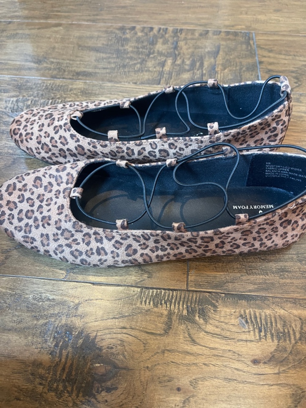 Seychelles Leopard Print Lace Up Ballet Flat - Picture 2 of 3